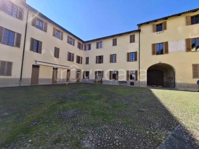 Appartamento in affitto a Govone govone, non arredato/vuoto, riscaldamento autonomo, ristrutturato TrovaCasa