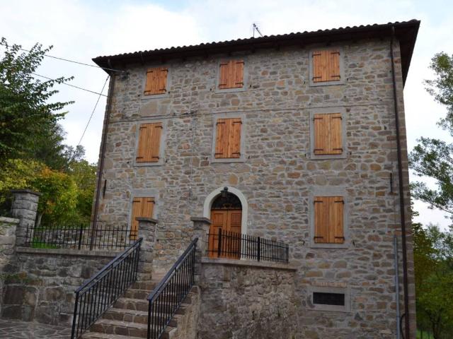 Appartamento in affitto a Grizzana Morandi BO