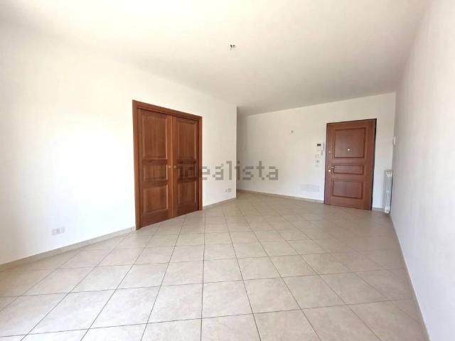 Appartamento in affitto a Grottaglie TA