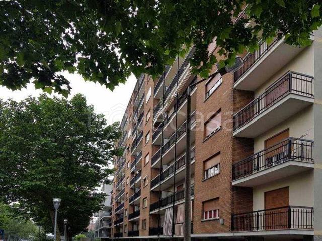 Appartamento in affitto a Grugliasco corso Fratelli Cervi, 61, non arredato/vuoto, ascensore, doppia esposizione TrovaCasa
