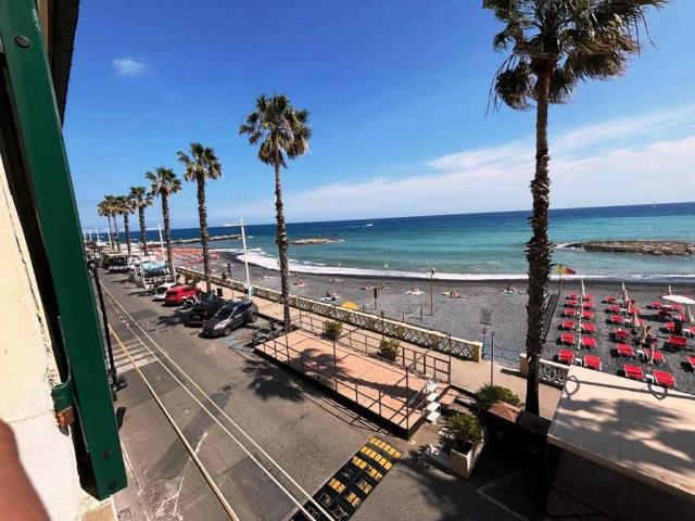 Appartamento in affitto a Imperia IM