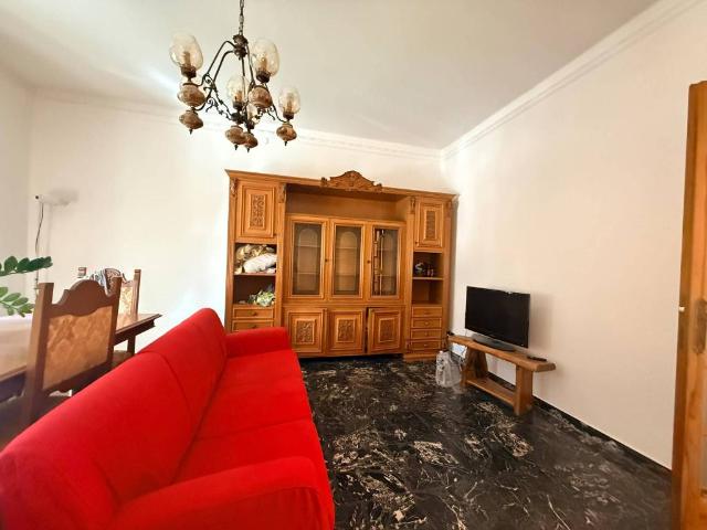 Appartamento in affitto a Imperia IM