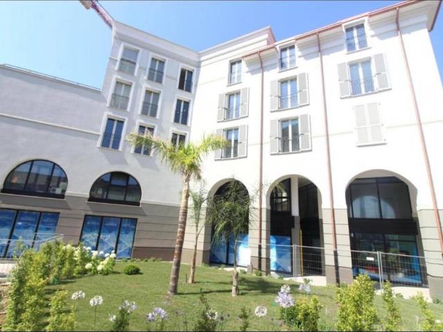 Appartamento in affitto a Imperia IM