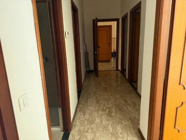 Appartamento in affitto a Imperia IM