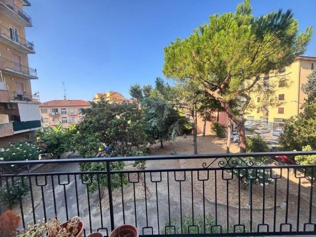 Appartamento in affitto a Imperia, terrazzo, ascensore, cucina abitabile TrovaCasa