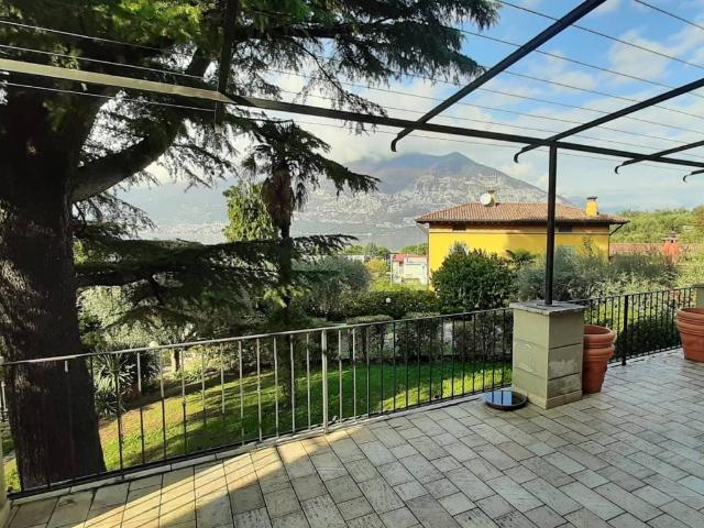 Appartamento in affitto a Iseo BS