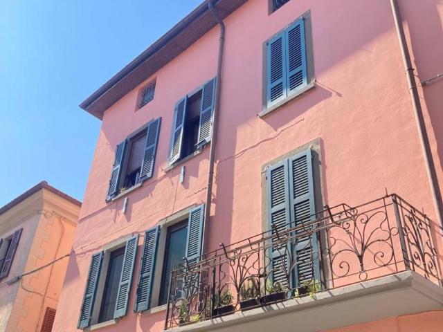 Appartamento in affitto a Iseo BS