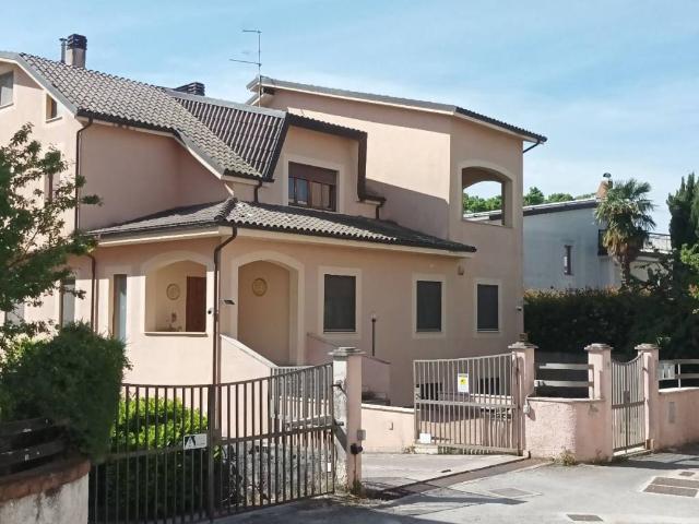 Appartamento in affitto a Isernia IS
