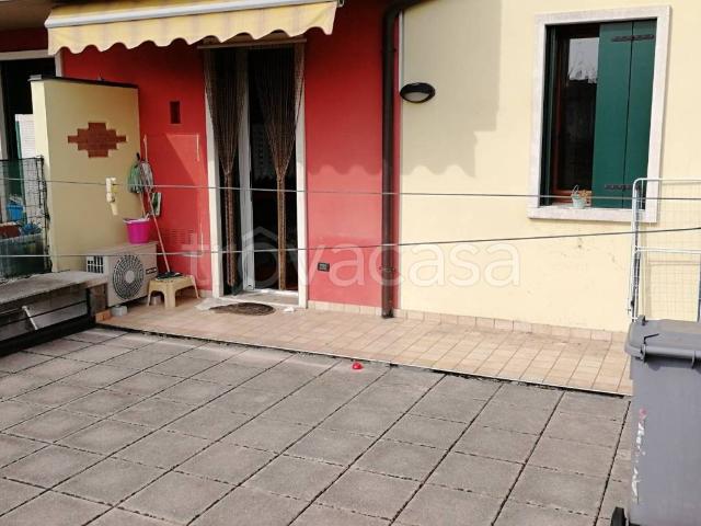 Appartamento in affitto a Isola Vicentina, arredato, giardino privato, box TrovaCasa