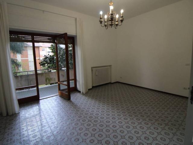 Appartamento in affitto a Jesi AN