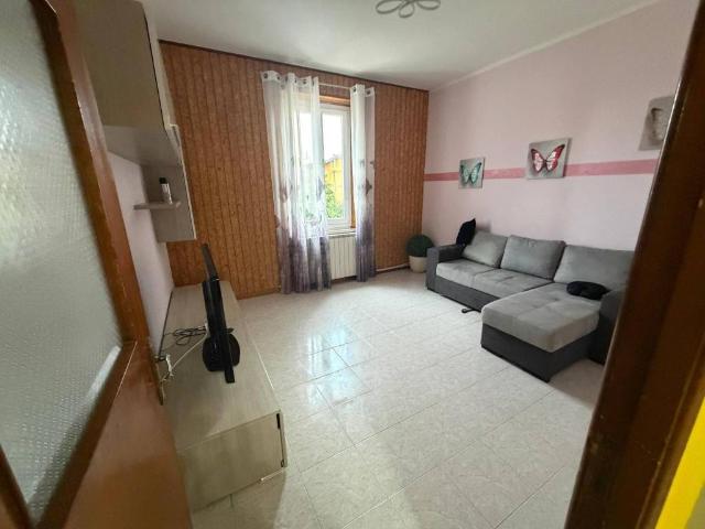 Appartamento in affitto a Jesi AN