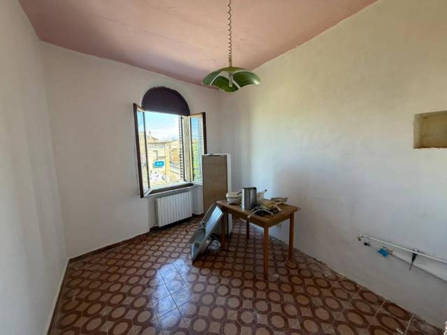 Appartamento in affitto a Jesi AN