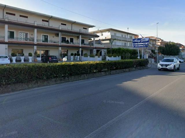 Appartamento in affitto a Jonadi VV