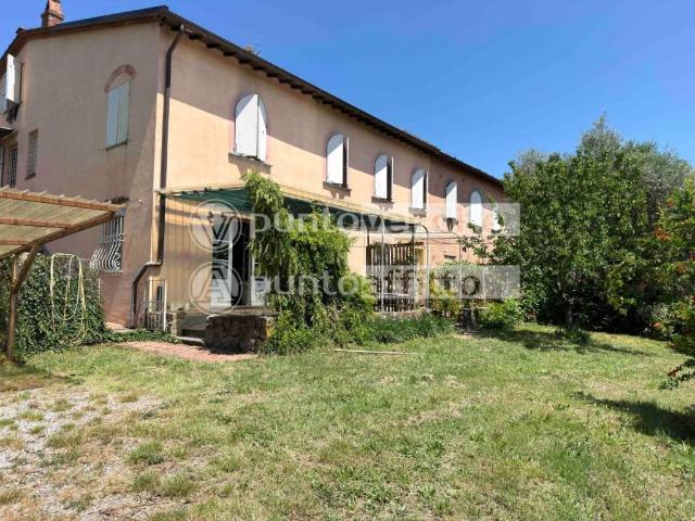 Appartamento in affitto a Lucca LU