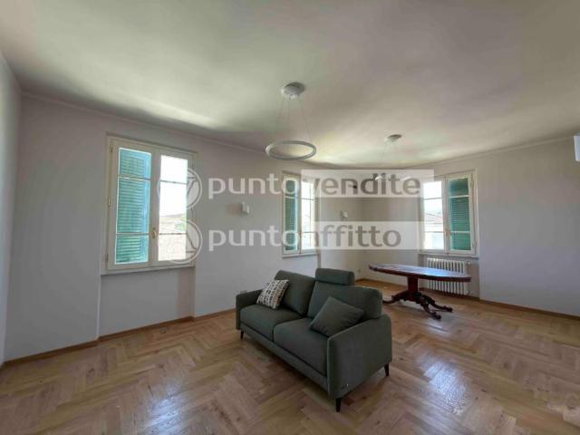 Appartamento in affitto a Lucca LU