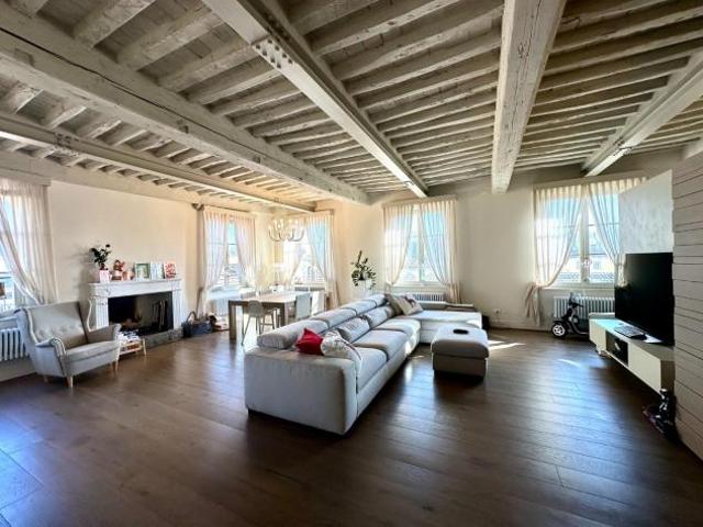 Appartamento in affitto a Lucca 180 mq Rif: 1245493