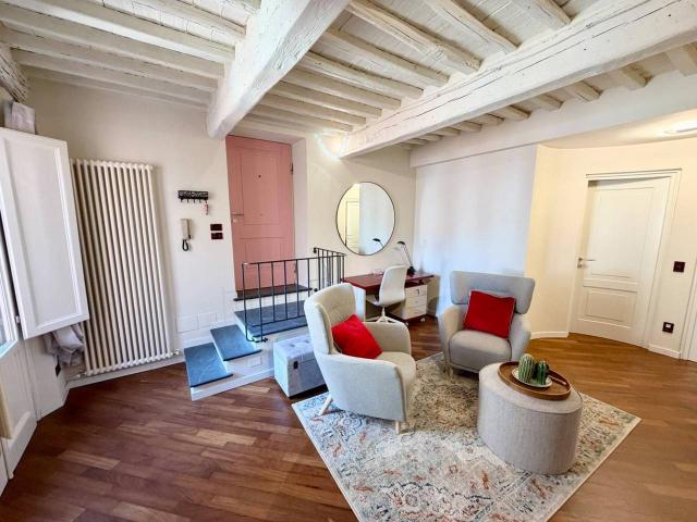 Appartamento in affitto a Lucca