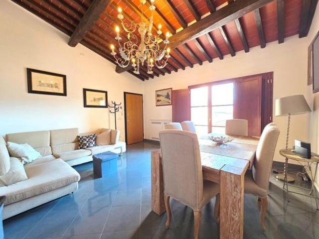 Appartamento in affitto a Lucca 95 mq Rif: 1424020