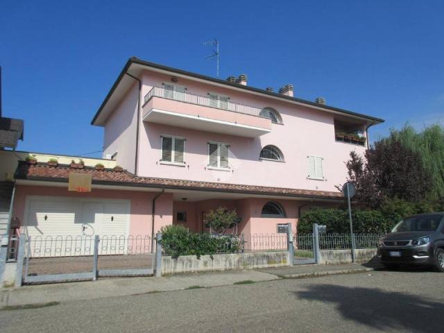 Appartamento in affitto a Lugo RA