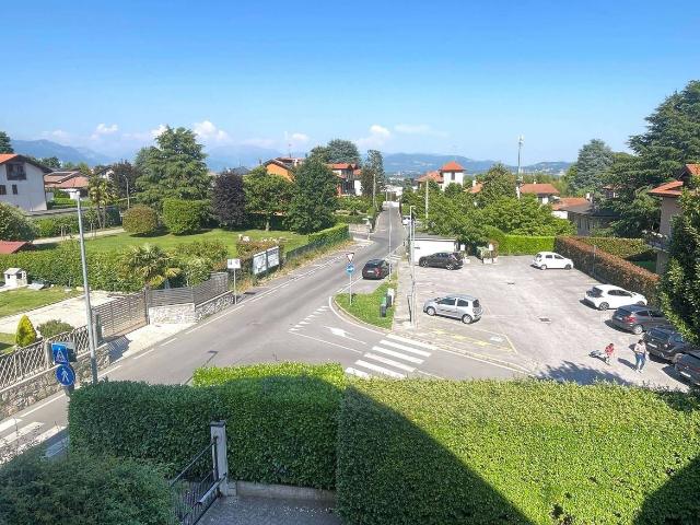 Appartamento in affitto a Lurago D'Erba