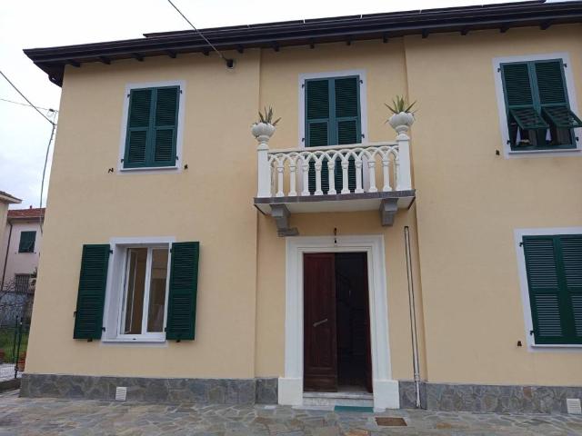 Appartamento in affitto a La Spezia SP