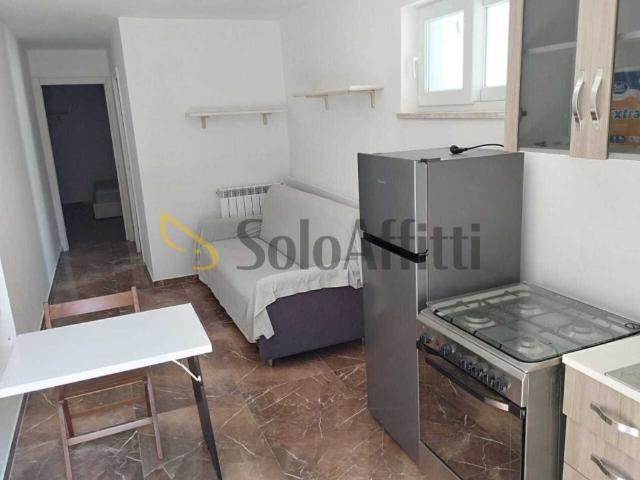 Appartamento in affitto a Ladispoli via Latina, non arredato/vuoto, posto auto, ristrutturato TrovaCasa