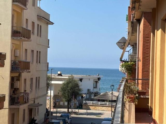 Appartamento in affitto a Ladispoli RM