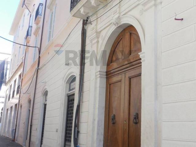 Appartamento in affitto a L'Aquila AQ