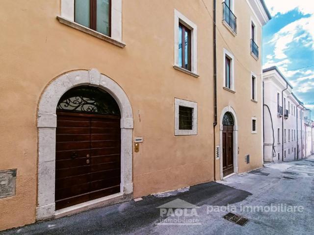 Appartamento in affitto a L'Aquila via e Arco Veneziani, arredato, ristrutturato, centrale TrovaCasa
