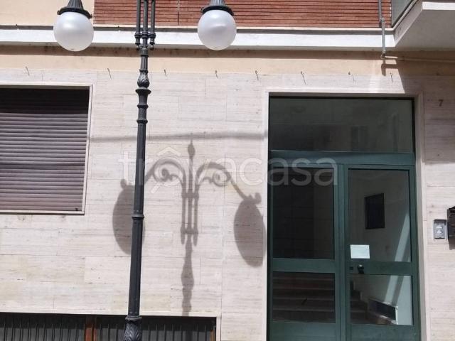 Appartamento in affitto a L'Aquila via San Michele, 7, terrazzo, centrale, cantina TrovaCasa