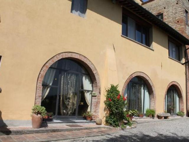 Appartamento in affitto a Lari Casciana Terme Lari 135 mq Rif: 1399115