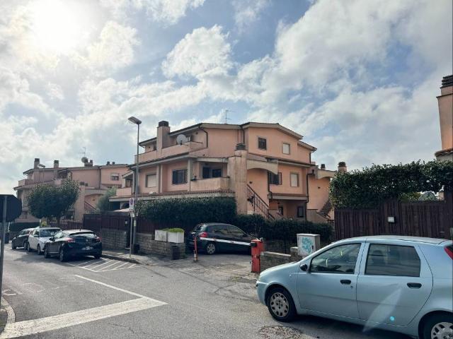 Appartamento in affitto a Lariano RM