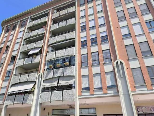 Appartamento in affitto a Latina via Oslavia, 41, arredato TrovaCasa