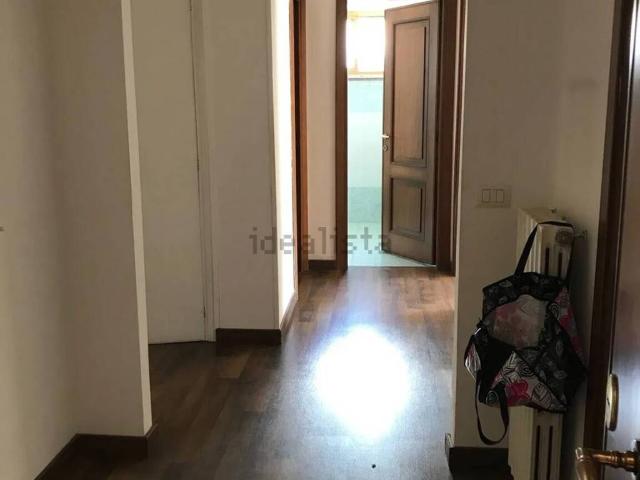 Appartamento in affitto a Latina via Mattei, cantina, senza ascensore, balcone TrovaCasa