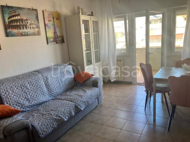 Appartamento in affitto a Latina via Menotti Garibaldi, arredato, balcone, angolo cottura TrovaCasa