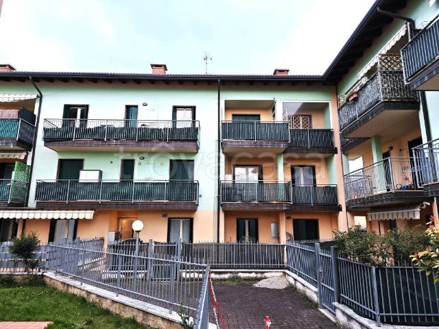 Appartamento in affitto a Lavagno via Gianfranco Miglio, arredato, box, terrazzo TrovaCasa