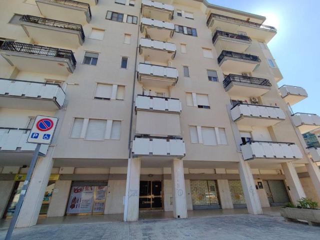 Appartamento in affitto a Lecce LE
