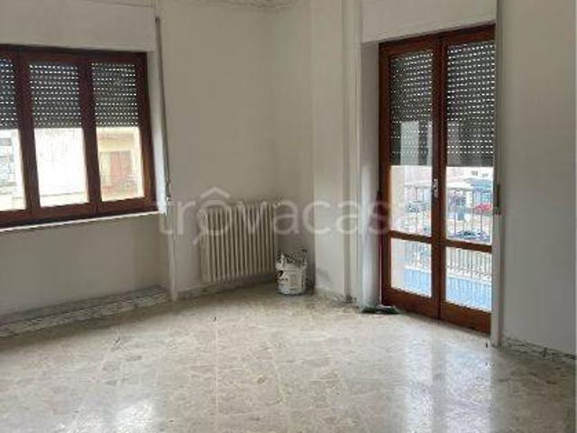 Appartamento in affitto a Lecce via Giacomo Leopardi, Ariosto