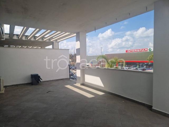 Appartamento in affitto a Lecce via Lequile, 88, arredato, terrazzo, zona servita TrovaCasa