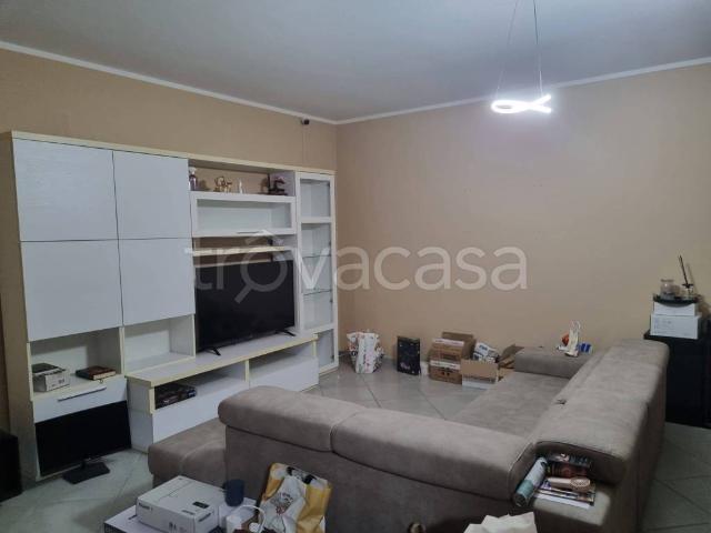 Appartamento in affitto a Legnago via Corrubio, box, parzialmente arredato, cantina TrovaCasa