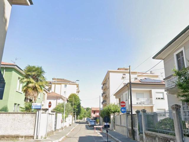 Appartamento in affitto a Legnano