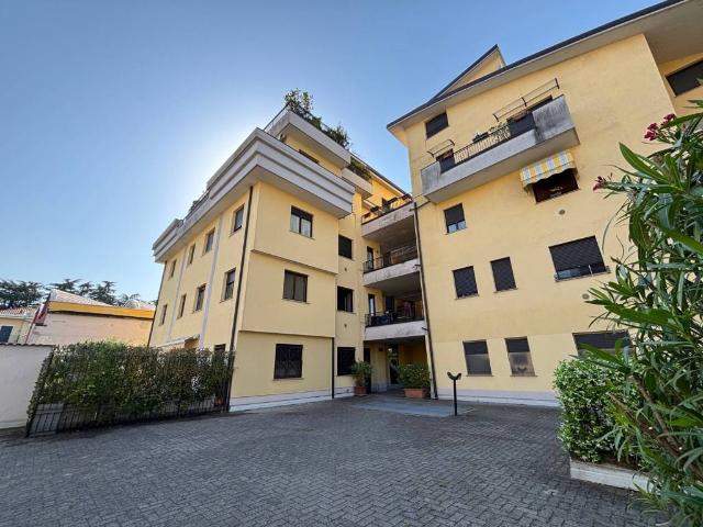 Appartamento in affitto a Legnano MI