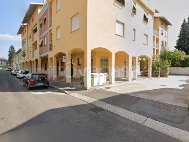 Appartamento in affitto a Legnano via Cristoforo Colombo, 20, arredato, box, riscaldamento autonomo TrovaCasa