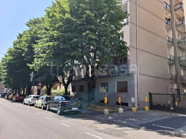 Appartamento in affitto a Legnano via Pietro Micca, 31, arredato, giardino privato, ascensore TrovaCasa