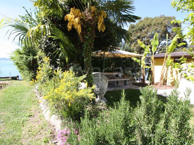 Appartamento in affitto a Leggiuno, arredato, giardino privato, ristrutturato TrovaCasa