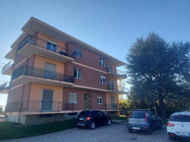 Appartamento in affitto a Leinì TO
