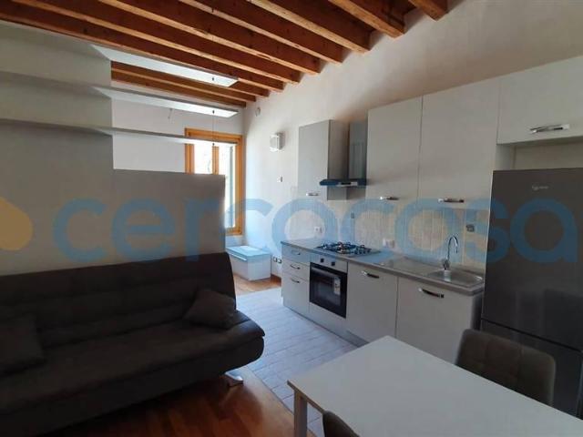 Appartamento in affitto a Lendinara