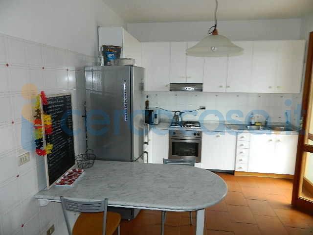 Appartamento in affitto a Lerici