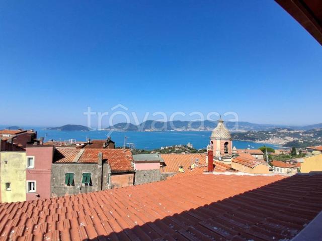 Appartamento in affitto a Lerici via costa, arredato, vista mare, ultimo piano TrovaCasa