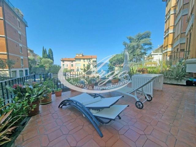 Appartamento in affitto a Lerici SP